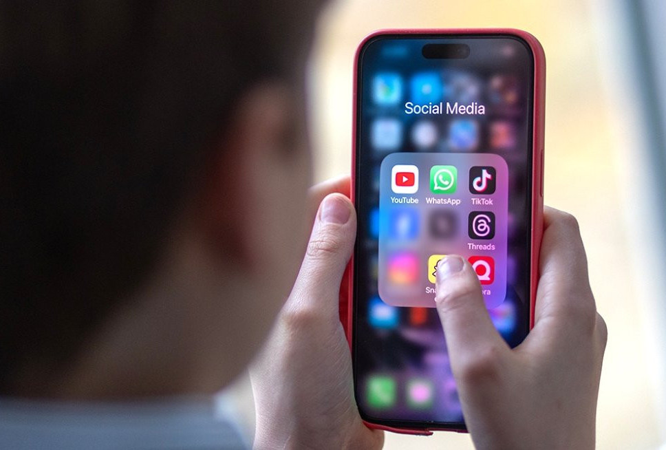 Аустралияда балаларға әлеуметтік желіні пайдалануға тыйым салынды