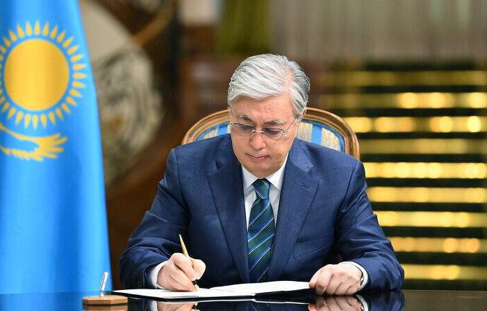 Президент энергетиктерді марапаттау туралы Жарлыққа қол қойды