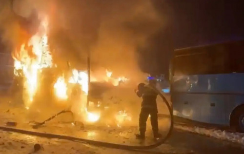 Қарағандыда автобус өртеніп кеткен