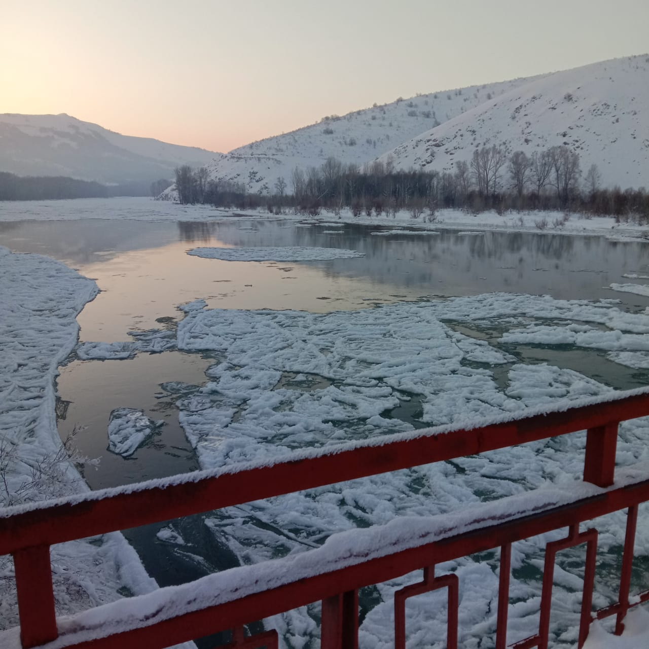 Ертіс неге тасыды?