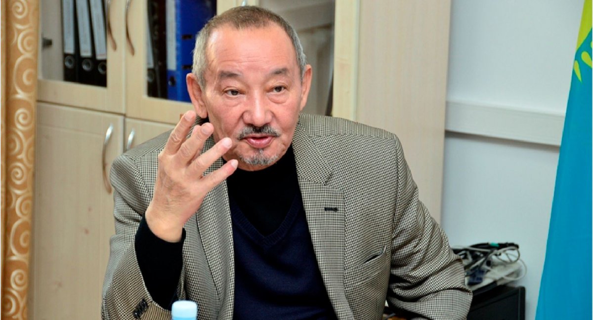 Әлеуметшіл ақын