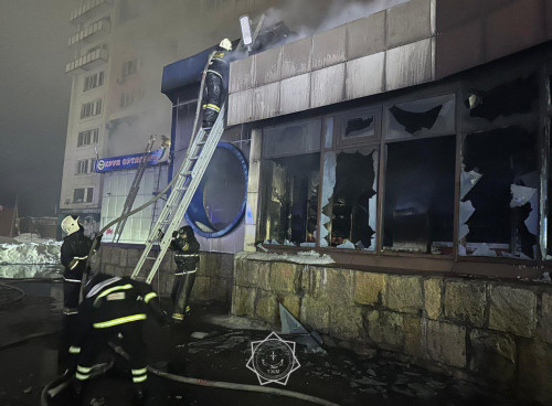 Петропавлда дүкен өртеніп, 68 адам эвакуацияланды