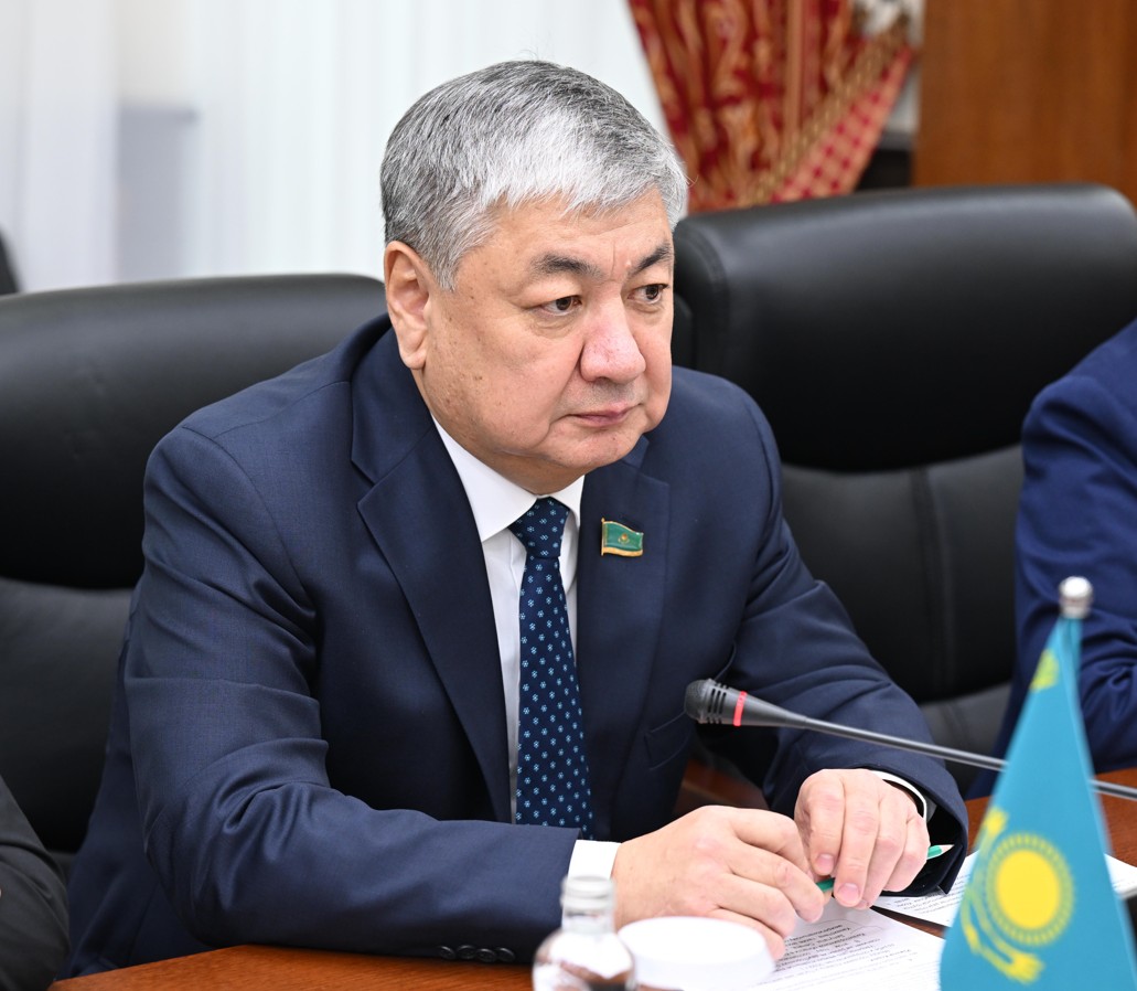 Жүйелі көзқарасты талап етеді