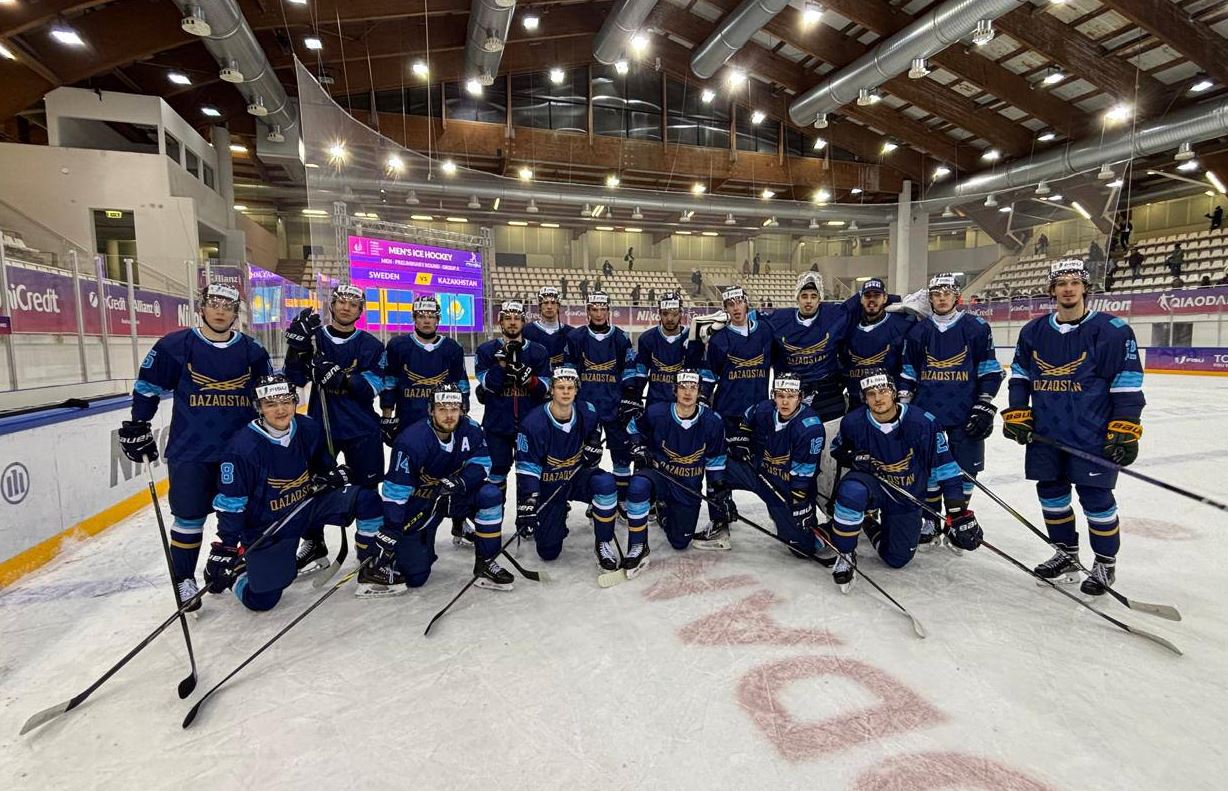 Қысқы Универсиада: Хоккейден бір жеңіс, бір жеңіліс