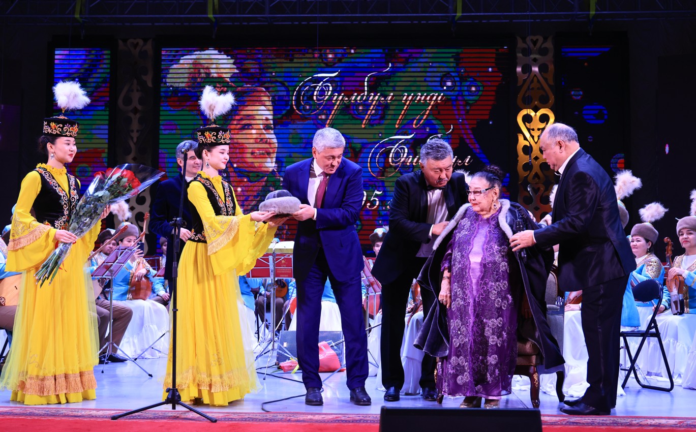 Ән аңызы Арқада