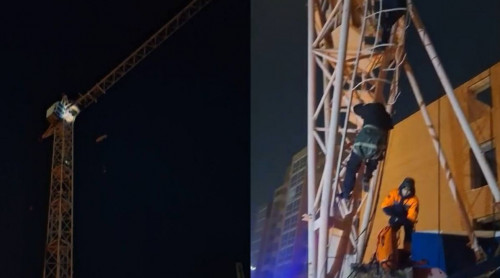 Астанада ер адам краннан секірмек болған