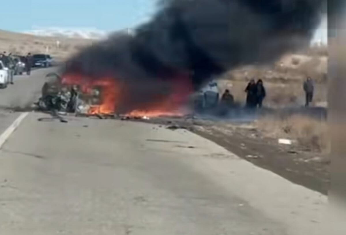 Түркістан облысында жол апатынан алты адам қаза тапты