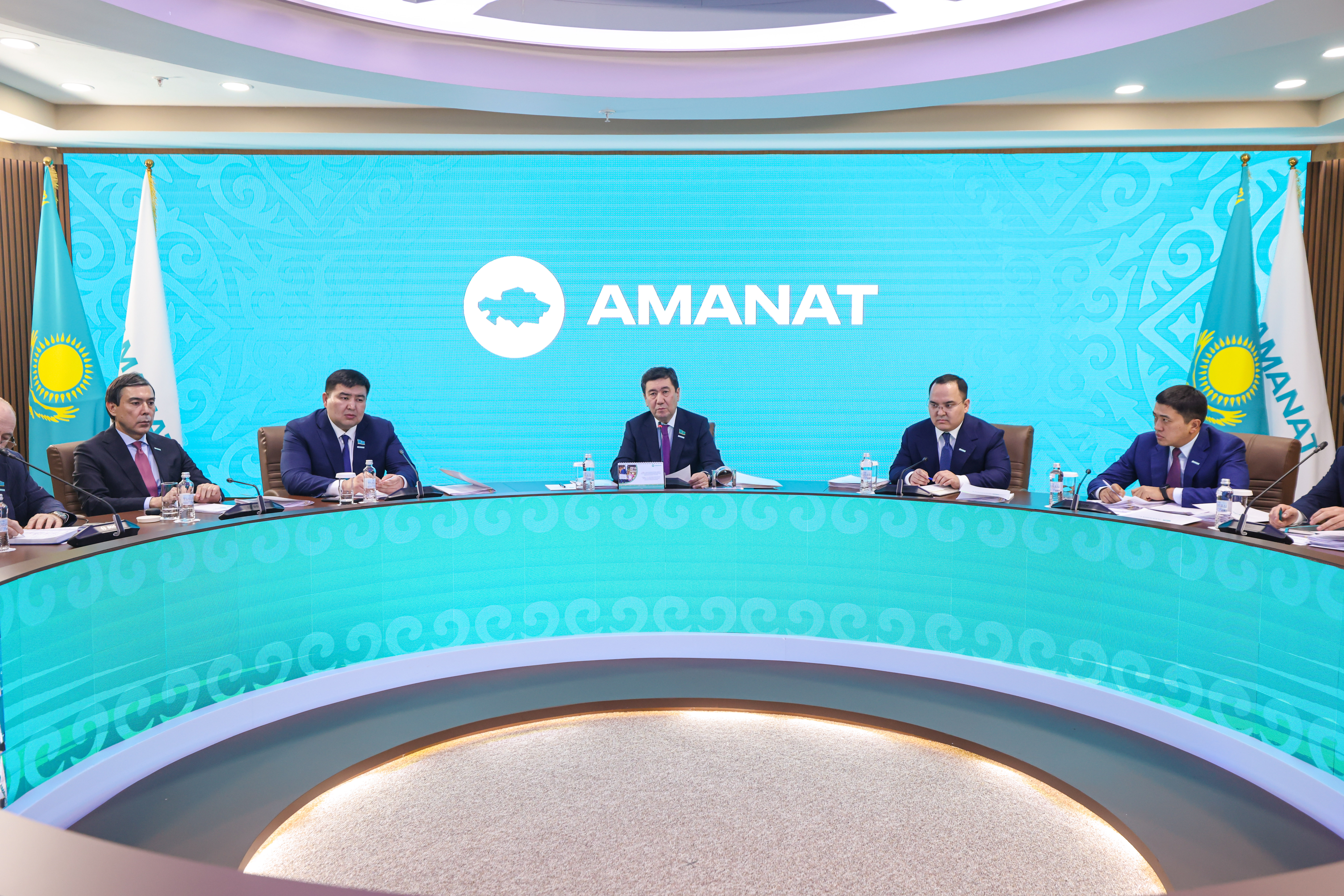 Азаматтардың сұранысы – «AMANAT»-тың басты бағдары