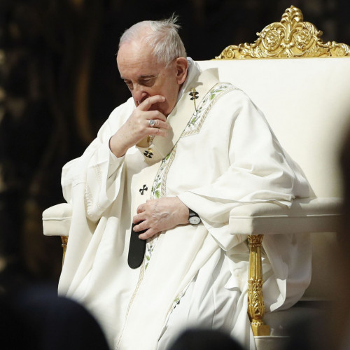 Рим папасы хәл үстінде