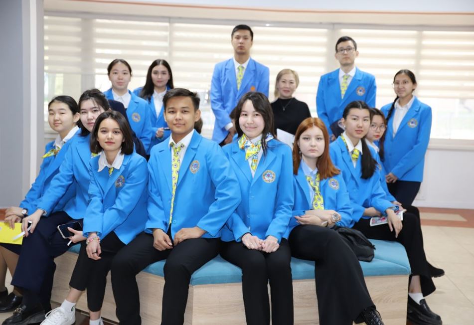 600-ден астам алматылық оқушы халықаралық жүлде алған