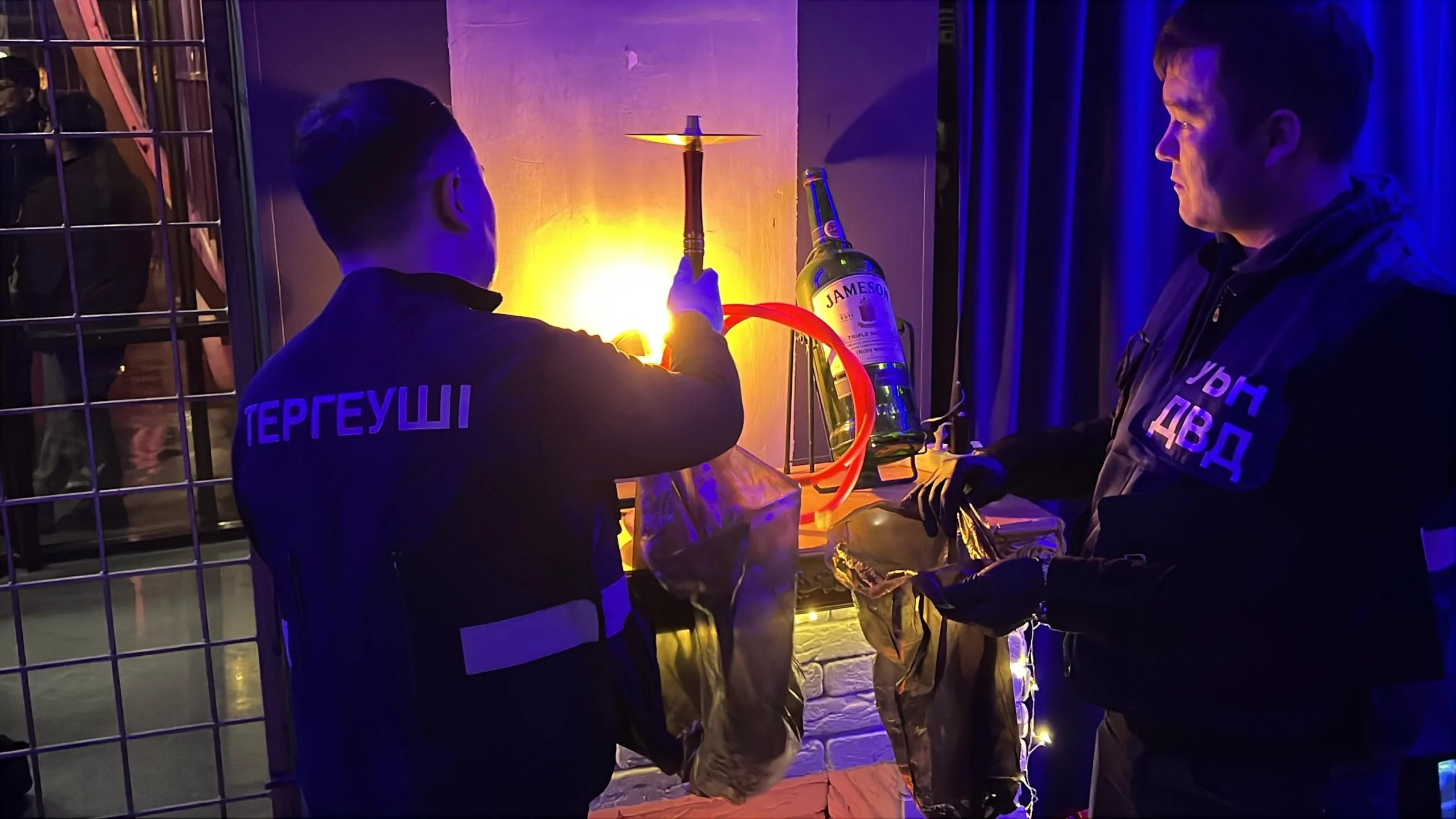 Қызылордадағы түнгі клубтан азот толтырылған шарлар табылды