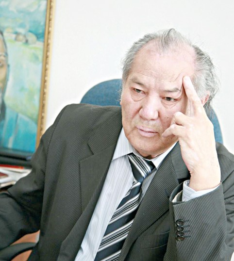 Әдебиет әлемінің төрінде