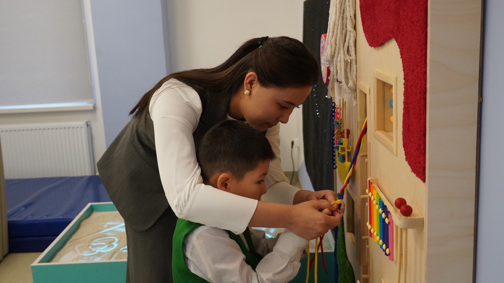 Атауына сай мектеп