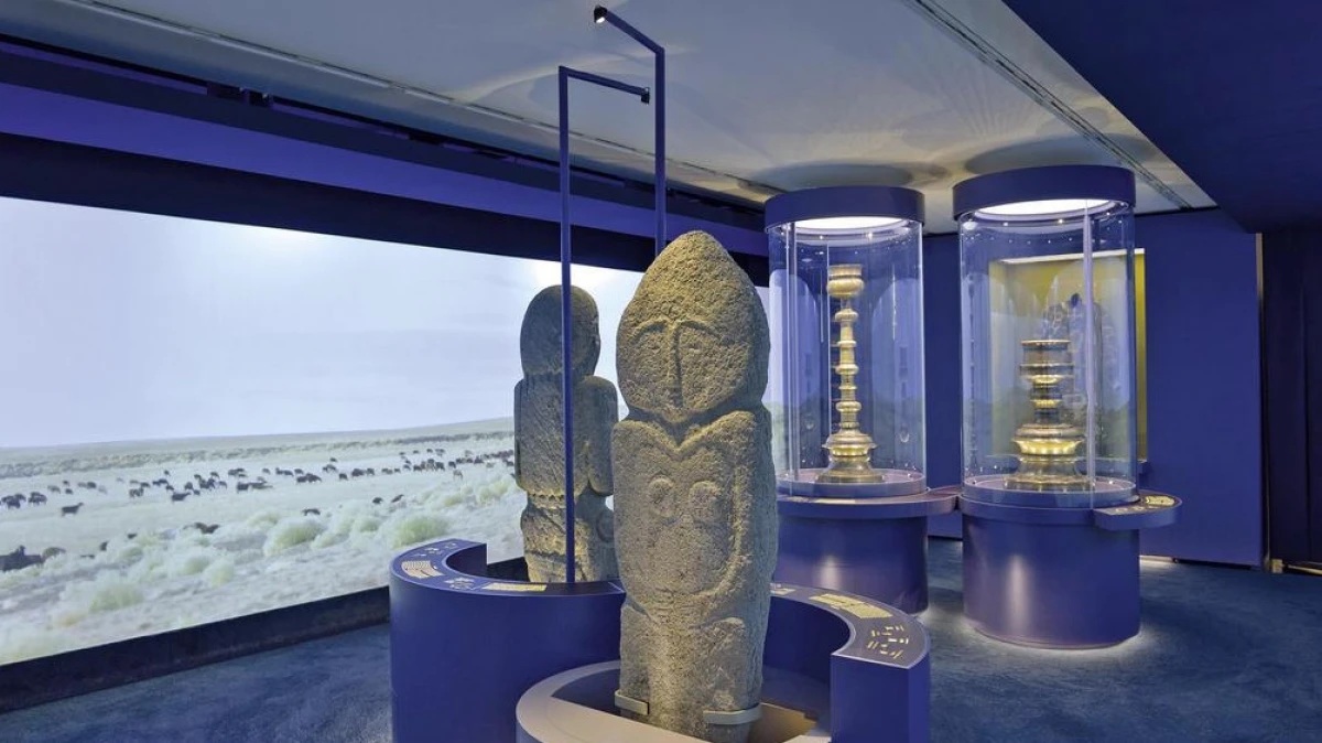 Француздарды қазақ тарихымен таныстырады