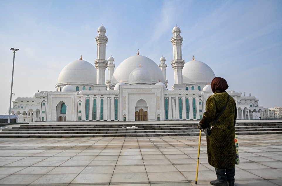 Қайырымды ел – бақытты ел