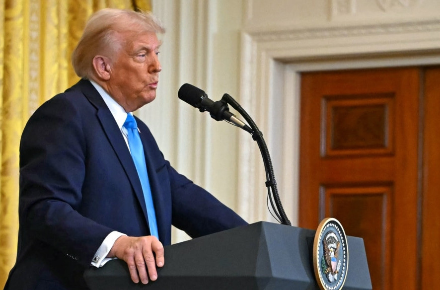 Трамп ядролық қарудан бас тартуға шақырды