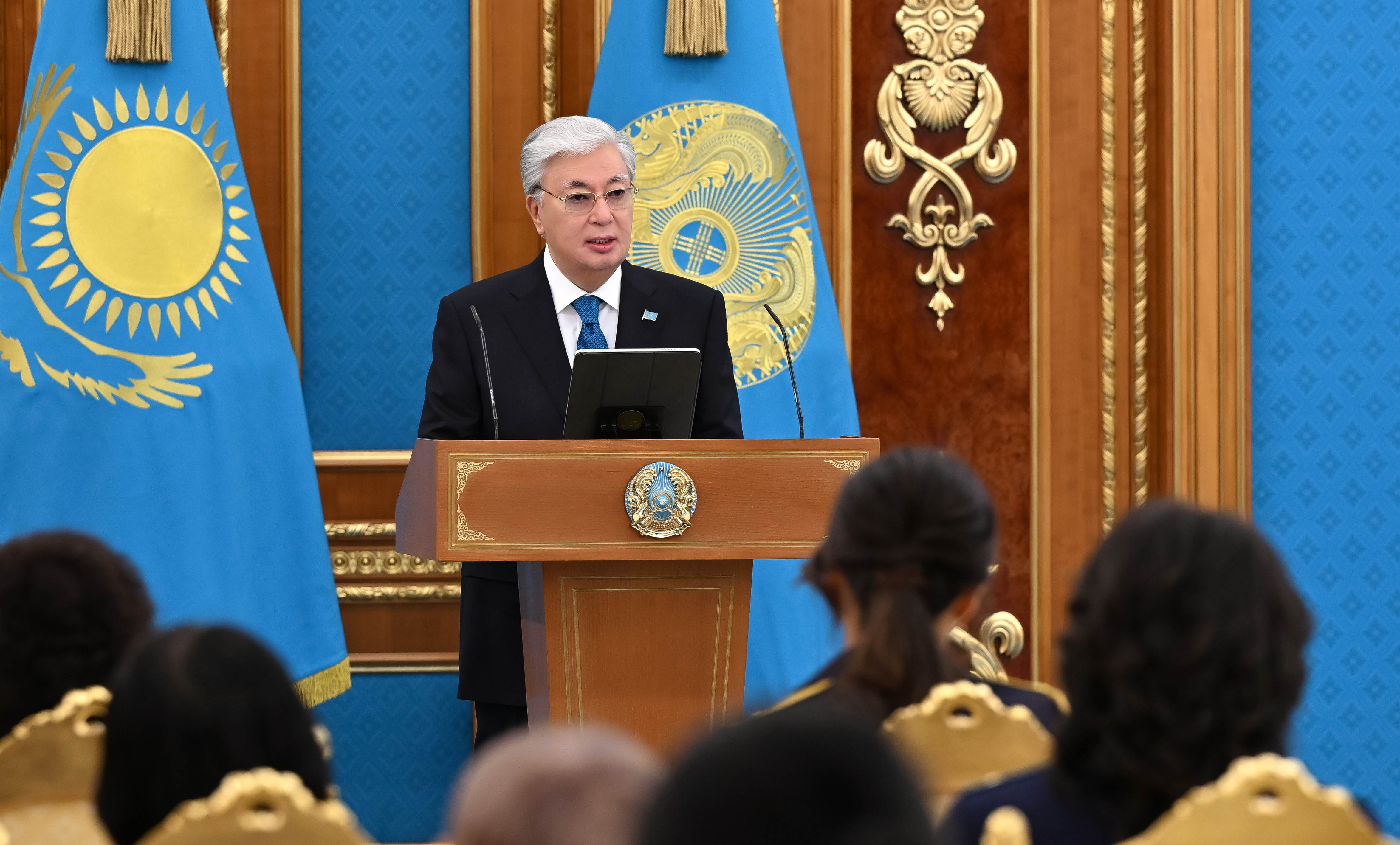 Халқымыз ежелден анасын ардақтап, қыздарын қадірлей білген - Президент