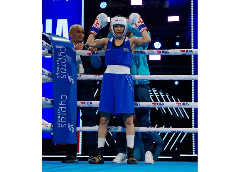 Боксшы Алуа Балқыбекова жартылай финалға өтті