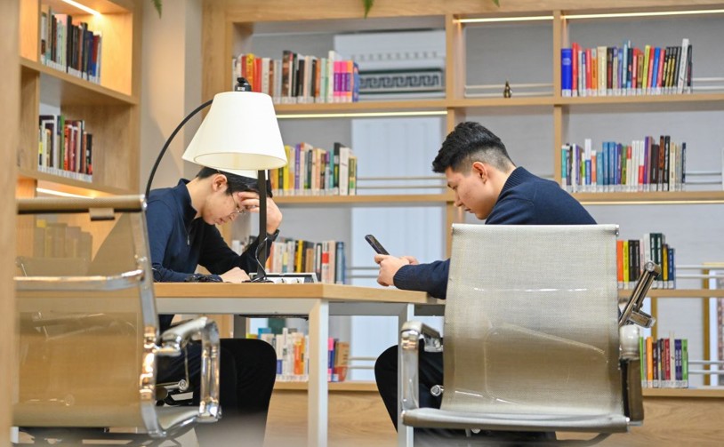 Қазақ тіліндегі оқулықтар тапшы