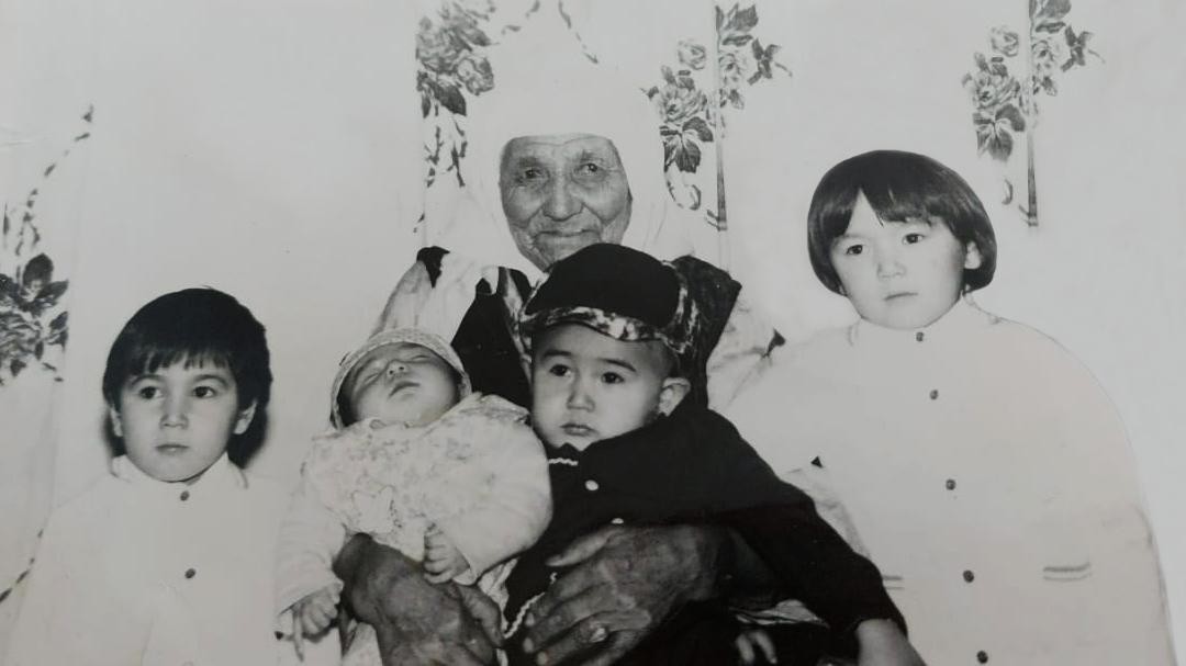 Қайран қасиетті әжелер-ай...(Эссе)