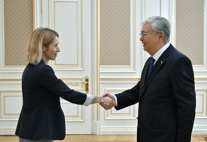 Қасым-Жомарт Тоқаев Кая Калласпен кездесті