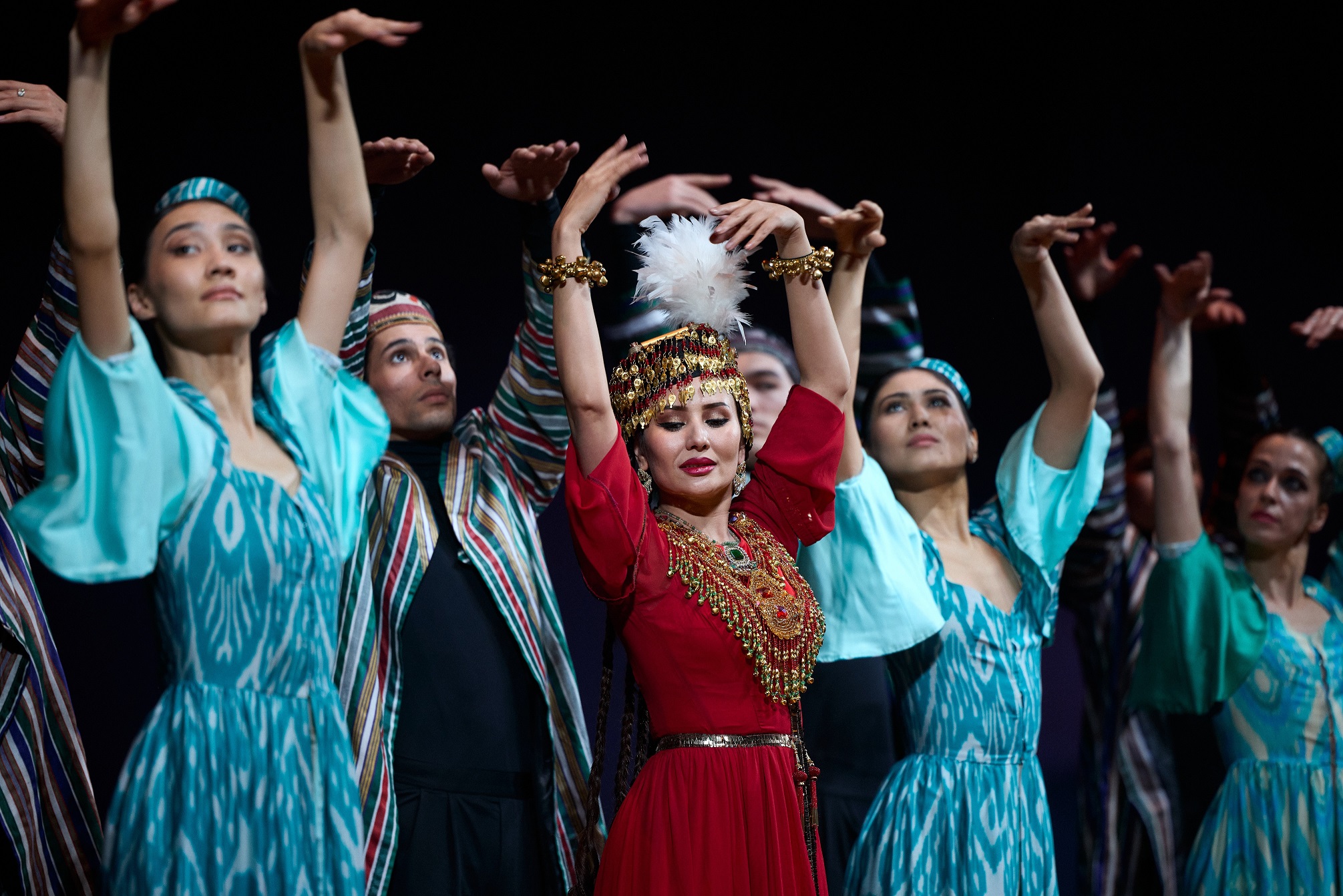 Өзбек өнерінің өрнектері