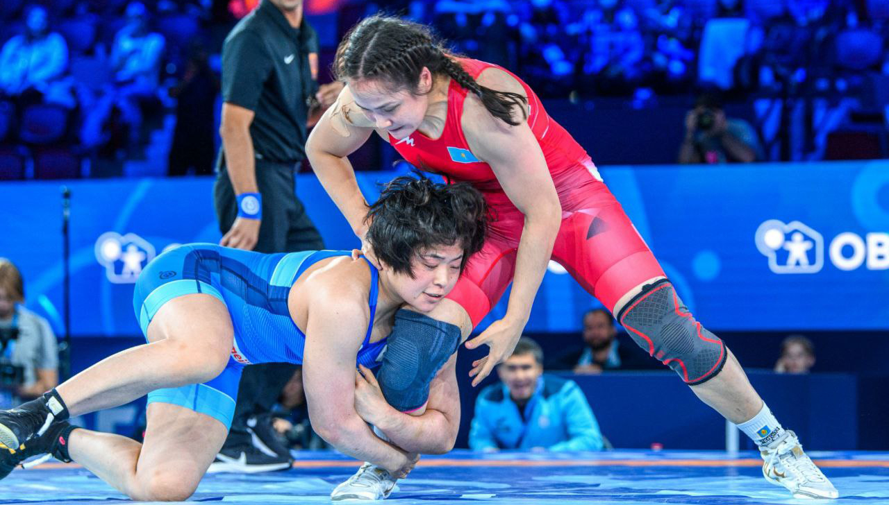 Бозкілемде – бұрымдылар