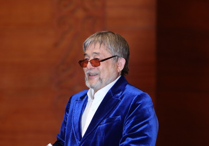 Көпеннің әзілін сағындық...