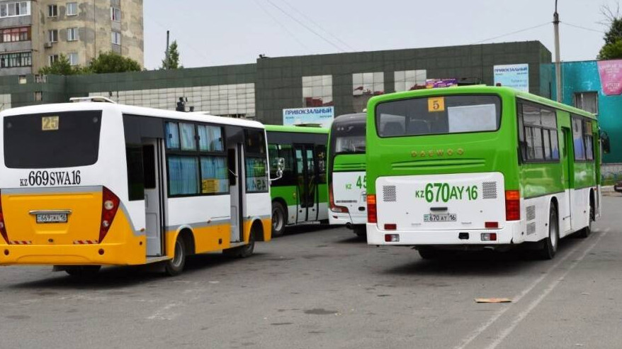 Семейде қоғамдық көліктің 72 пайызы ескірген - Сабильянов