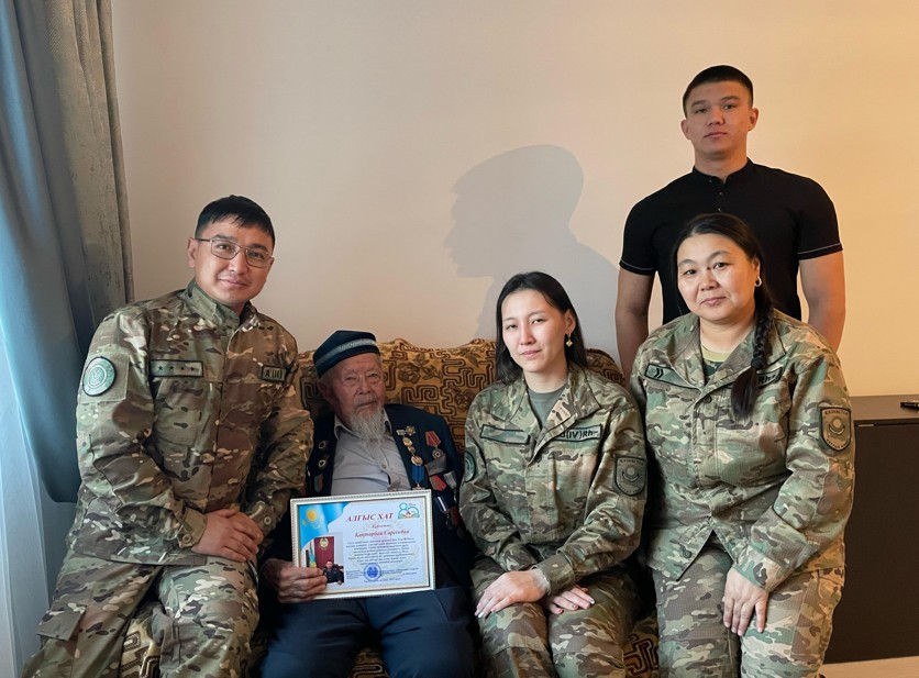 Момышұлының қаруласы