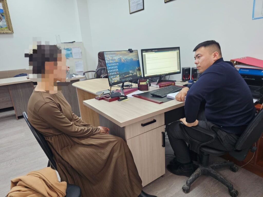 Атырауда 90 келіге жуық бекірені заңсыз сақтаған тұрғын 3 жылға сотталды