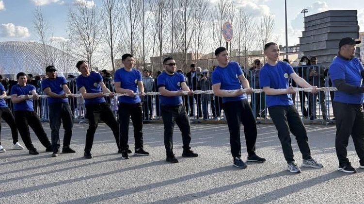 Оралда арқан тартыстан рекорд орнатылды