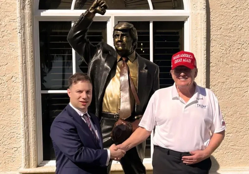 Дональд Трампқа арналған ерекше ескерткіш орнатылды