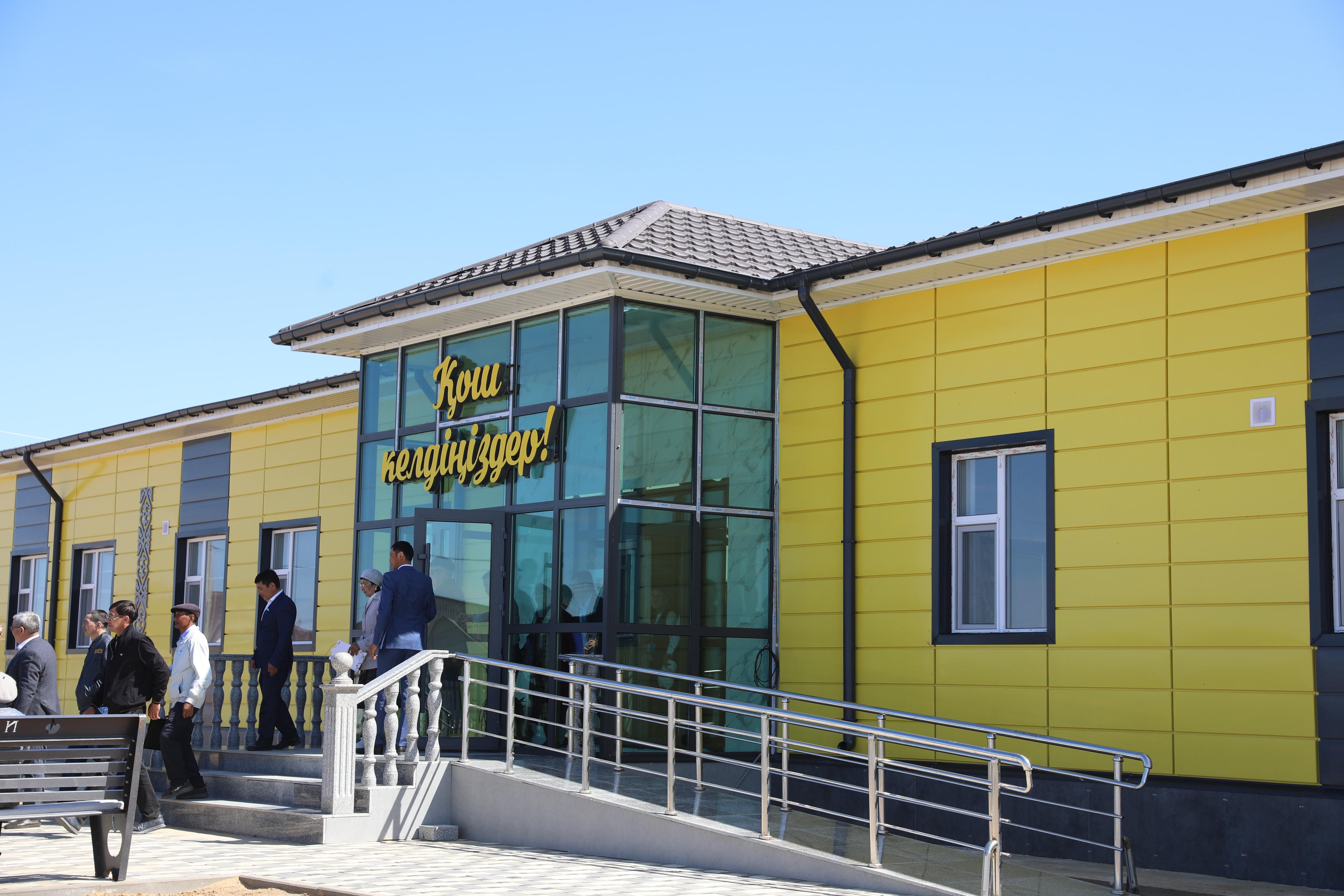 Нұра ауылында су тасқынынан кейін мектеп салынды