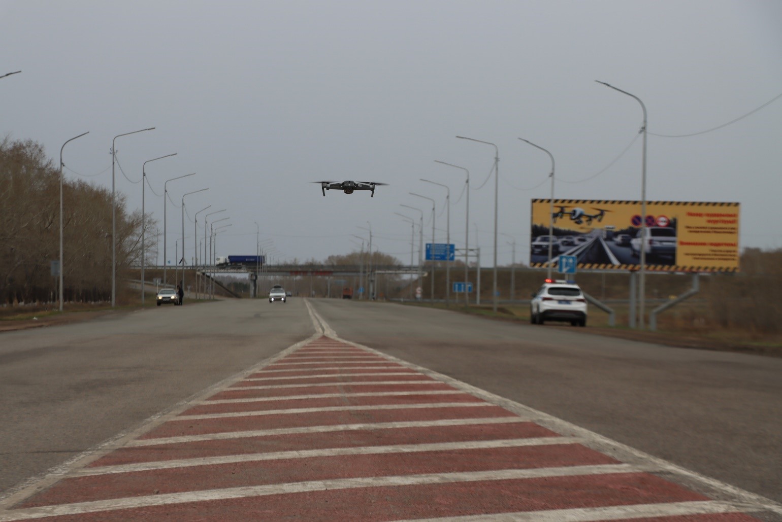 Дрондар жол тәртібін сақтауда үлкен көмек жасауда