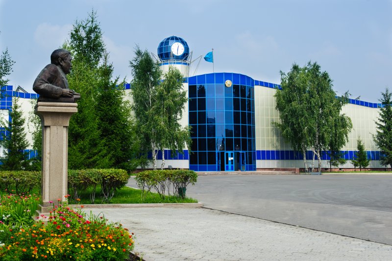 40 студент Америкаға аттанады