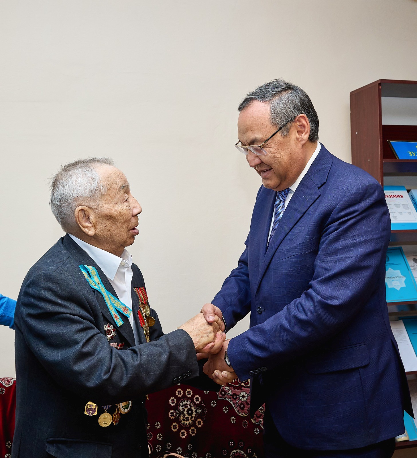 Майдангер ғалымға құрмет