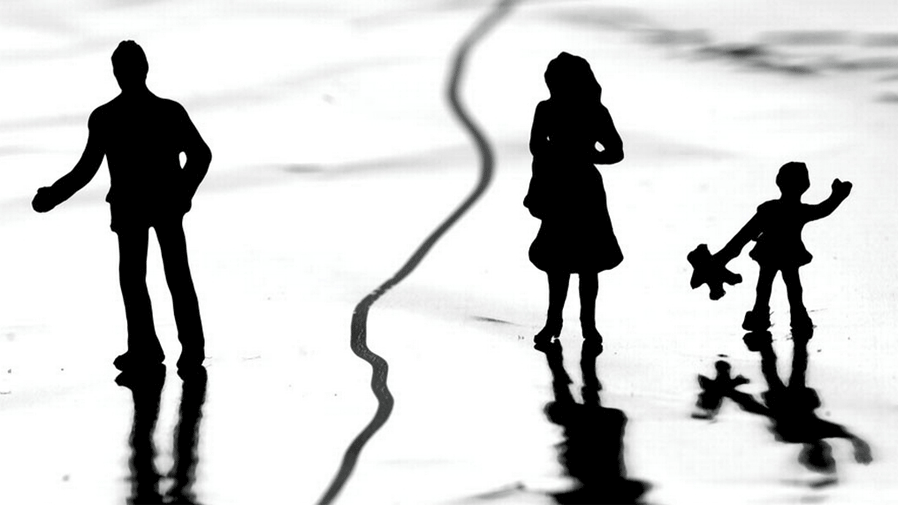 Ажырасқандарға салық салу – шешім бе, шектеу ме