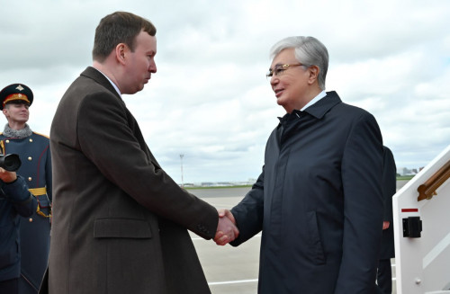 Президент Мәскеуге аттанды