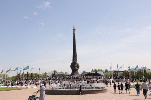 «Бейбіт аспан астында»: Астанада мерекелік шара өтті