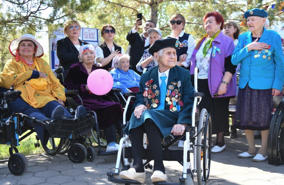 Ардагерлерге әрқашан қамқорлық қажет