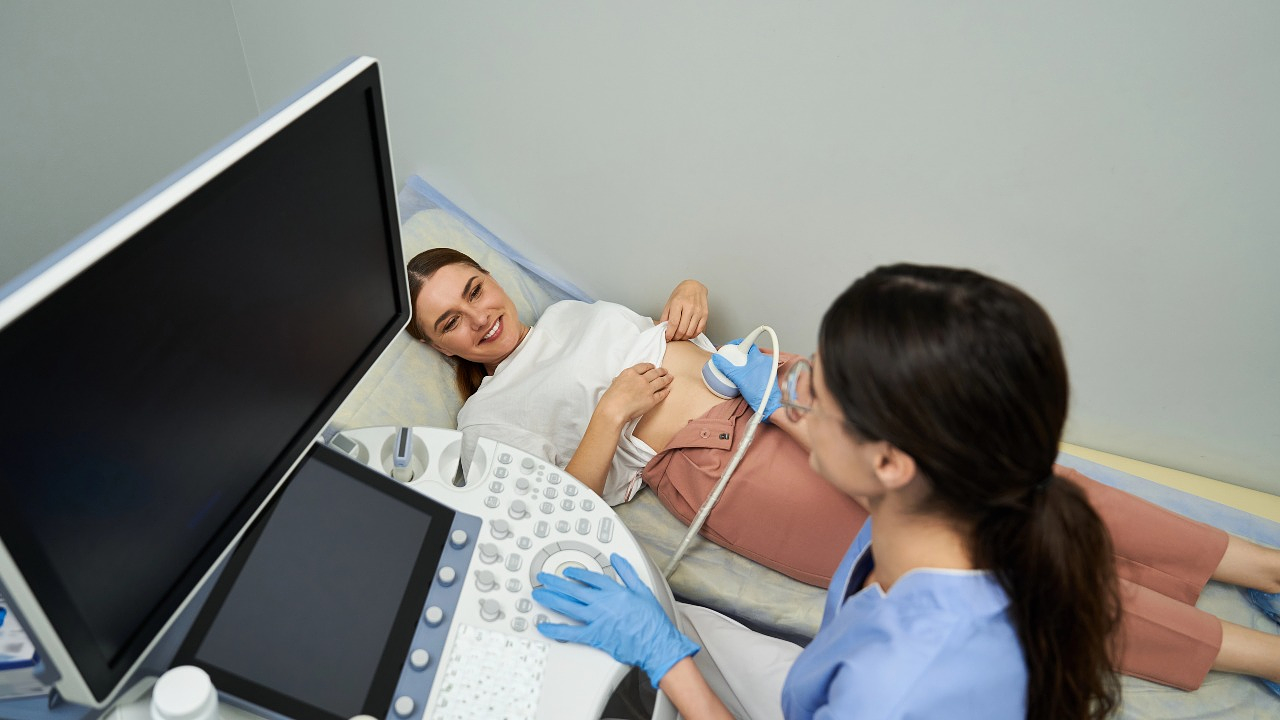 Алматыда 14 орталық жастарға тегін көмек көрсетеді