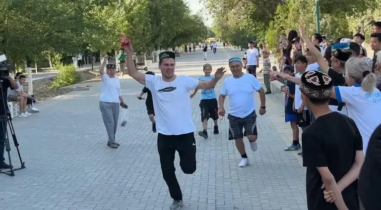 Ел назарын аударған ерекше жарыс