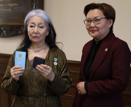 Ғылым мен ұстаздықты сабақтастырған...