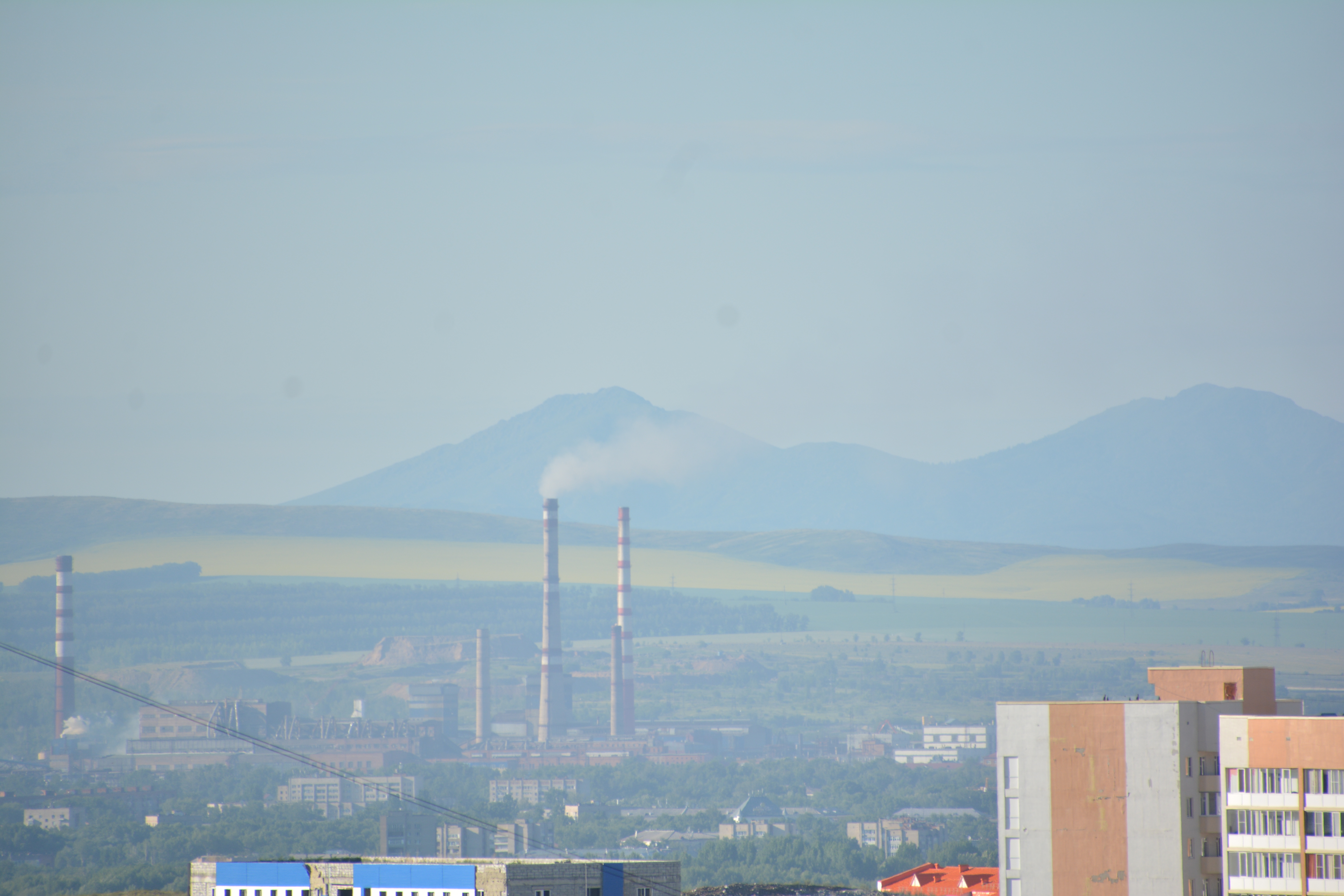 Өскемендегі өндіріс ошағынан ақау шықты