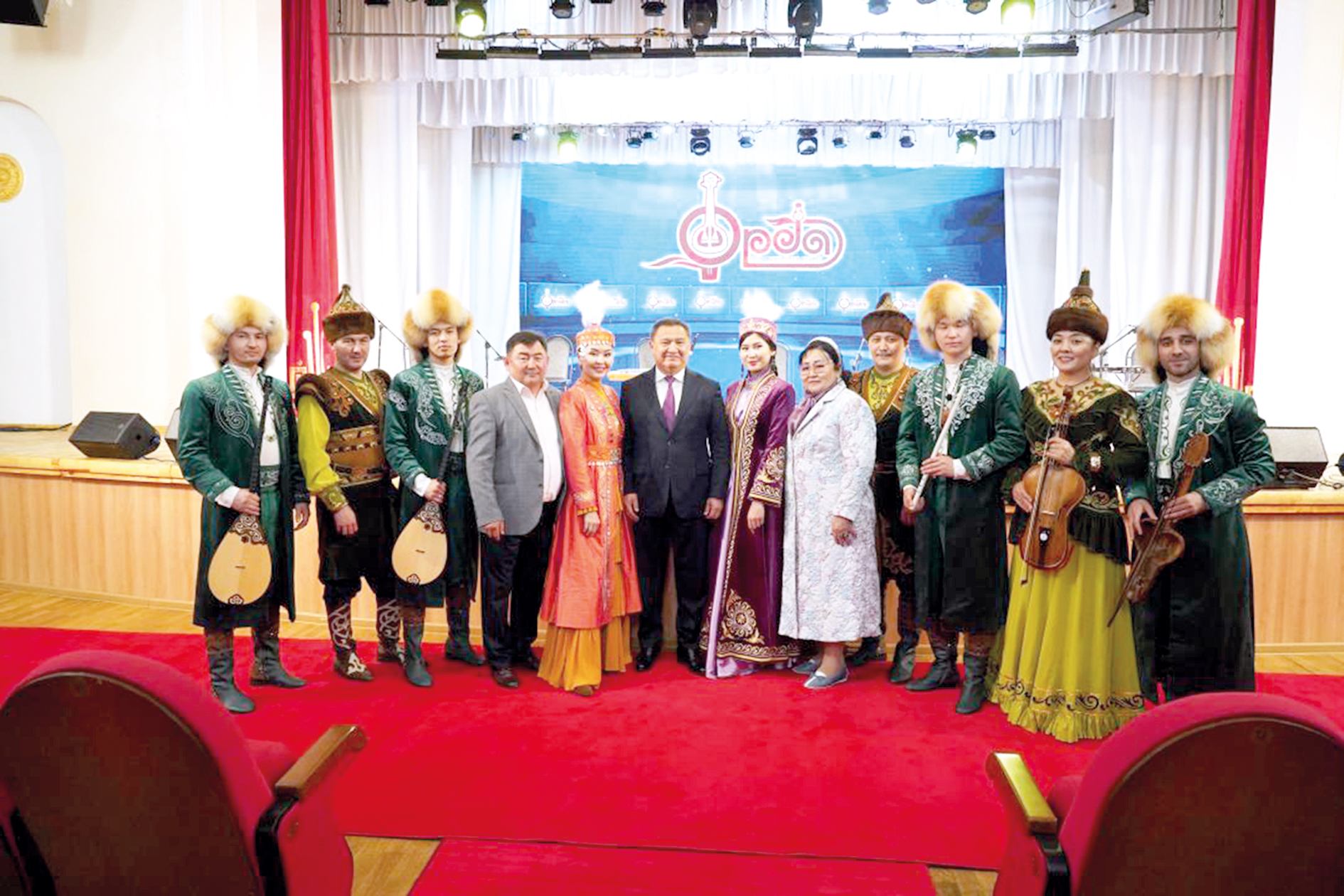 Ақмолалық «Орда» этно-ансамблі Франкфурт-на-Майн қаласында өнер көрсетеді