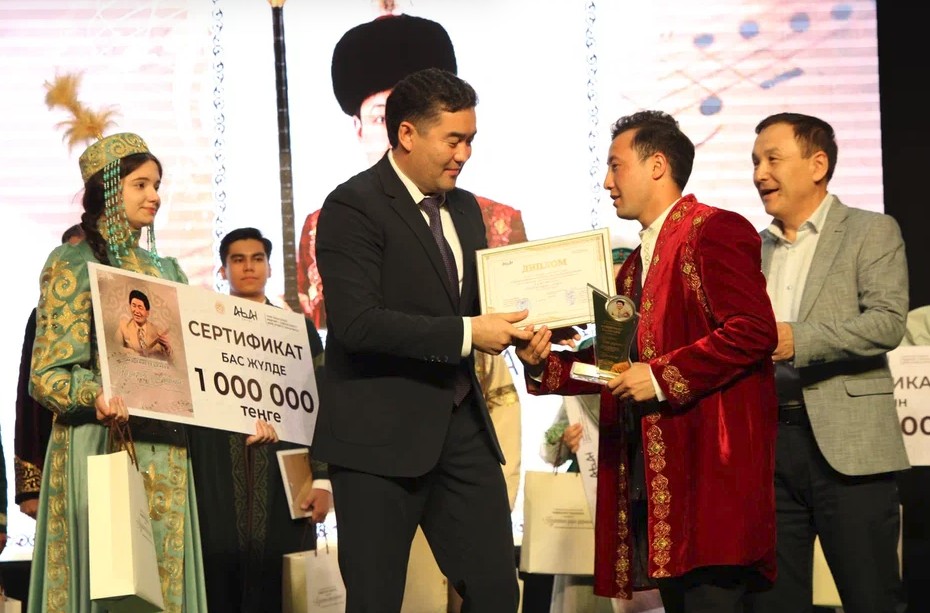 Жүзден жүйріктер анықталды