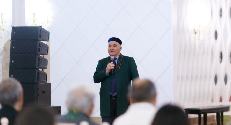 Алмас Алматов