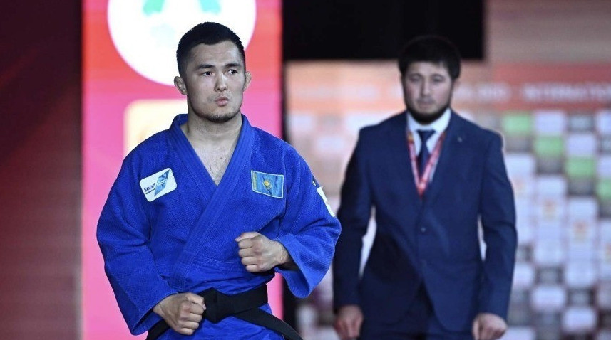 Мағжан Шамшадин Олимпиада жүлдегерінен басым түсті