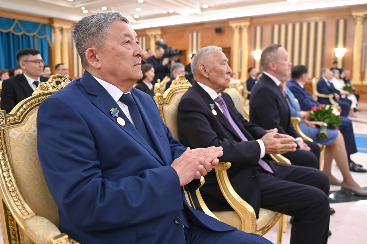 Мемлекет медицина қызметкерлеріне қолдау көрсетеді - Президент